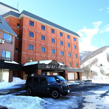 Hotel Silk Inn Madarao Iiyama Buitenkant foto